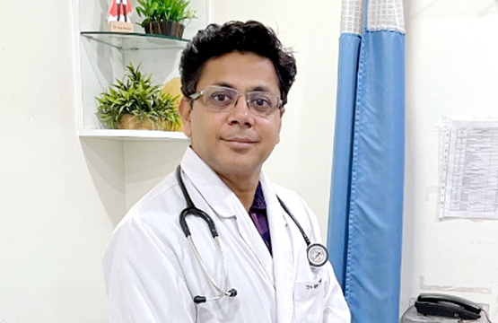 Dr Anuj Bansal